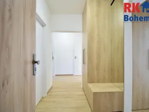 Pronájem bytu 3+1, Praha - Modřany, Mladenovova, 75 m2