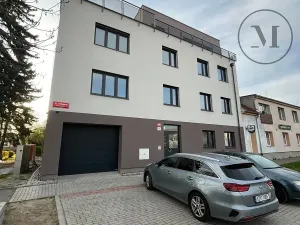 Pronájem bytu 2+kk, České Budějovice, A. Trägera, 57 m2