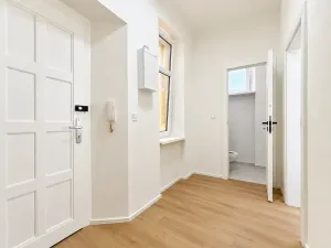 Prodej bytu 2+kk, Praha - Michle, Nuselská, 44 m2