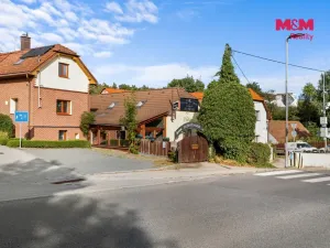 Prodej restaurace, Dolní Břežany, Mezi Křižovatkami, 128 m2