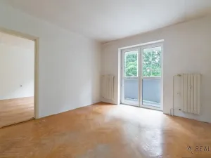 Prodej bytu 2+1, Ostrava, Šponarova, 51 m2