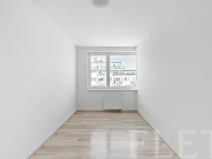 Pronájem bytu 2+kk, Praha - Vysočany, Podkovářská, 48 m2