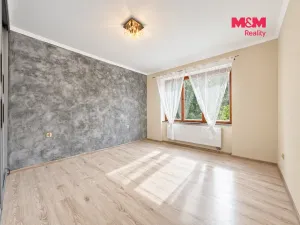 Prodej bytu 2+1, Karviná - Nové Město, Fučíkova, 56 m2