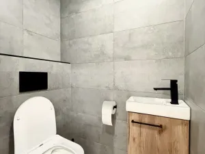 Pronájem bytu 1+1, Praha - Zbraslav, Tunelářů, 41 m2