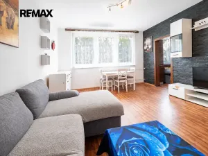 Prodej bytu 3+1, Břeclav, Na Valtické, 68 m2