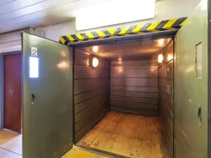 Pronájem skladu, Praha - Michle, Ohradní, 126 m2