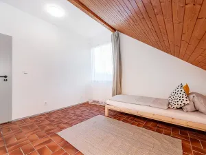 Pronájem pokoje, Praha - Lipence, Jílovišťská, 15 m2