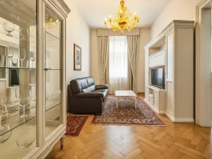 Pronájem bytu 4+kk, Praha - Nové Město, 123 m2
