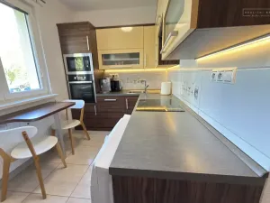 Prodej bytu 3+1, Karviná, Majakovského, 80 m2