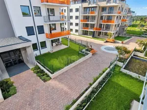 Pronájem bytu 2+kk, Praha - Dolní Chabry, Za Pískovnou, 51 m2