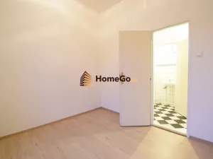 Pronájem bytu 2+kk, Praha - Vršovice, Sevastopolská, 40 m2