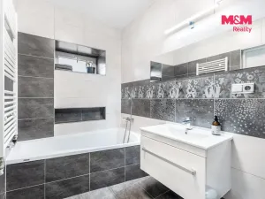 Prodej rodinného domu, Tanvald, Poštovní, 179 m2