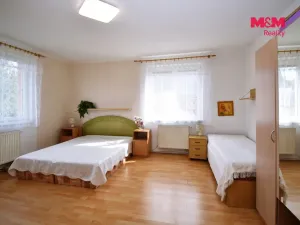 Prodej rodinného domu, Bochov, Okružní, 340 m2