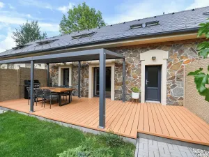 Prodej rodinného domu, Praha - Benice, Na koupaliště, 144 m2
