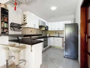 Prodej rodinného domu, Praha - Satalice, K cihelně, 197 m2