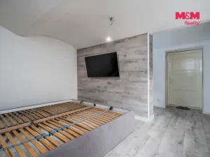 Prodej chalupy, Lužná, Masarykovo nám., 165 m2