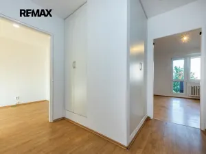 Pronájem bytu 3+1, Praha - Záběhlice, Bělčická, 74 m2