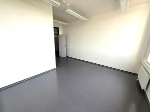 Pronájem kanceláře, Brno - Štýřice, Pražákova, 21 m2