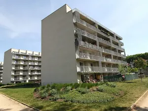 Pronájem bytu 2+kk, Praha - Libeň, Novovysočanská, 55 m2