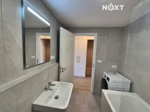 Pronájem bytu 1+kk, Praha - Hlubočepy, Divíškové, 31 m2