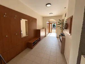 Prodej rodinného domu, Hulín, 230 m2