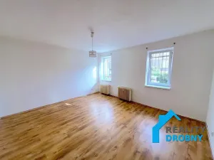 Pronájem bytu 2+1, Ústí nad Labem, Třebízského, 64 m2