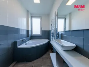 Prodej bytu 3+1, Horní Slavkov, Dlouhá, 64 m2