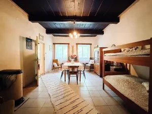 Prodej zemědělské usedlosti, Trstěnice, 60 m2