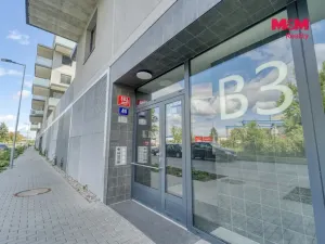 Prodej bytu 1+kk, Praha - Prosek, Čakovická, 27 m2