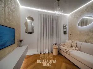 Prodej bytu 1+kk, Praha - Strašnice, Kralická, 25 m2