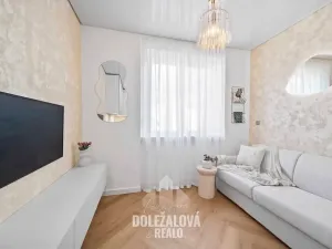 Prodej bytu 1+kk, Praha - Strašnice, Kralická, 25 m2