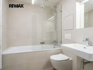 Pronájem bytu 2+kk, Praha - Kamýk, Zimova, 58 m2