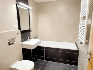 Pronájem bytu 2+kk, Praha - Stodůlky, Petržílkova, 45 m2