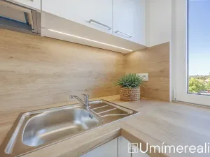 Prodej bytu 1+kk, Praha - Chodov, Valentova, 30 m2