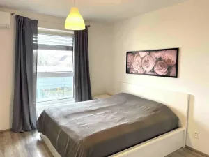 Pronájem bytu 2+kk, Praha - Hloubětín, Za černým mostem, 50 m2
