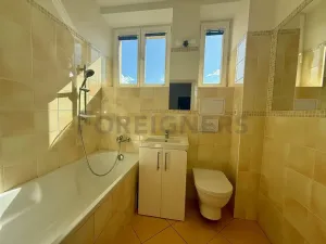 Pronájem bytu 2+kk, Hradec Králové, Střelecká, 52 m2