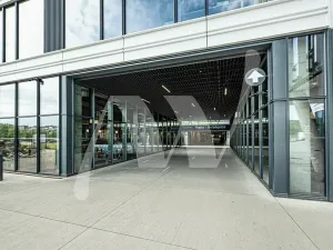 Pronájem kanceláře, Praha - Holešovice, Pod dráhou, 673 m2