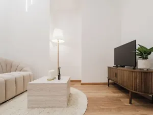 Pronájem bytu 1+1, Praha - Vršovice, Košická, 34 m2