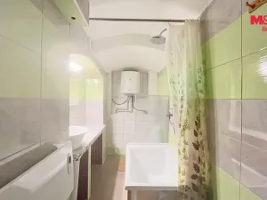 Pronájem bytu 3+1, Chomutov, Kadaňská, 91 m2