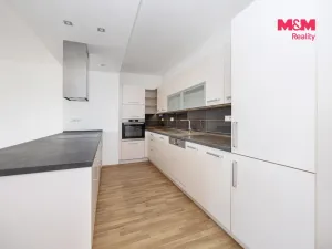 Pronájem bytu 3+kk, Pardubice - Zelené Předměstí, Hronovická, 119 m2