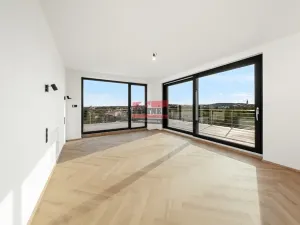 Pronájem bytu 2+kk, Tábor, Janáčkova, 70 m2