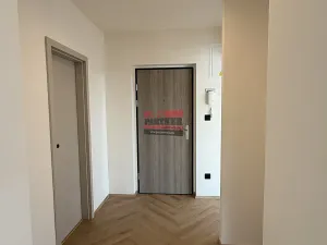 Pronájem bytu 2+kk, Tábor, Janáčkova, 70 m2