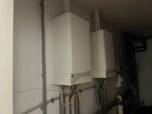 Dražba činžovního domu, Komorní Lhotka, 1000 m2