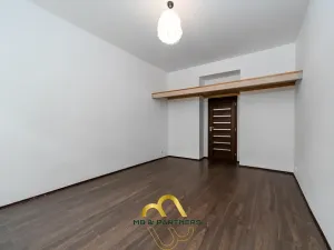 Prodej bytu 3+kk, Praha - Libeň, Kotlaska, 85 m2