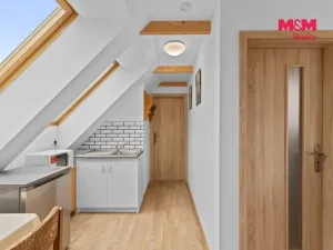 Prodej zemědělské usedlosti, Jarpice, 380 m2