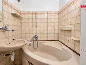 Prodej bytu 3+1, České Budějovice - České Budějovice 2, J. Bendy, 72 m2