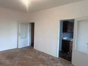 Pronájem bytu 2+1, Lovosice, Sady pionýrů, 56 m2