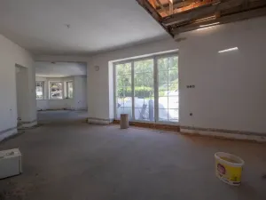 Prodej rodinného domu, Sezemice - Veská, 400 m2