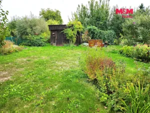 Prodej zahrady, Louny, 316 m2