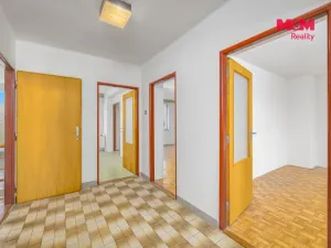 Prodej rodinného domu, Chvaletice, Budovatelů, 150 m2